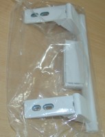 Ручка двери холодильника LIEBHERR (БЕЛАЯ) (WL561, 909603600, DHF003LB, 743260000)